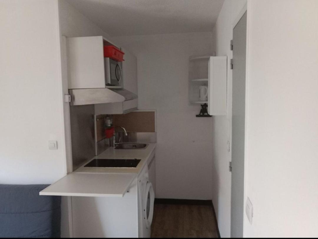 Frejus-Plage Et Centre-Ville, 28 M2, Accueil 4 Personnes, Francais, English Spoken Eksteriør billede